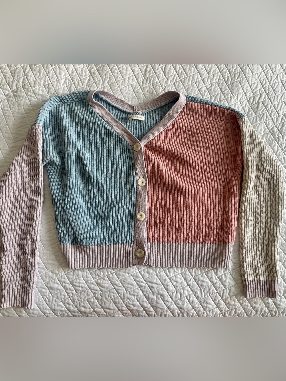 moon & madison Ribbed Colorblock V-Neck Cropped Cardigan - Blue & Pink & Cream